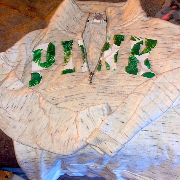 Victoria Secret Beautiful Sweatshirt ❤️🤍💙 - Picture 1 of 3